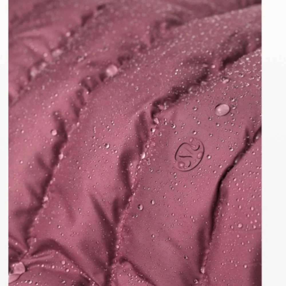 Lululemon Pack It Down Vest In Plumful Size 10 NWOT